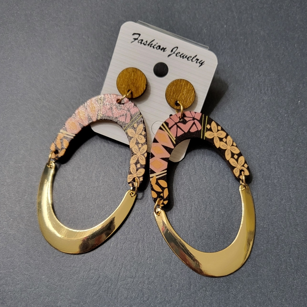 Earrings Fashion Jewely Gold and Pink Hoop Earrings